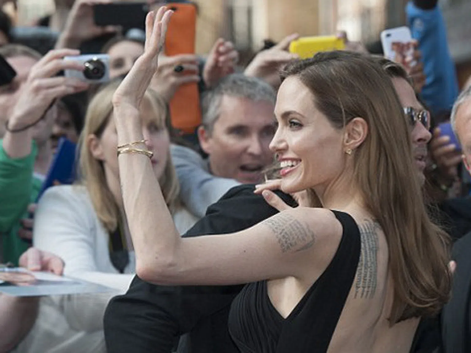 Анджелина с първа публична изява след признанието