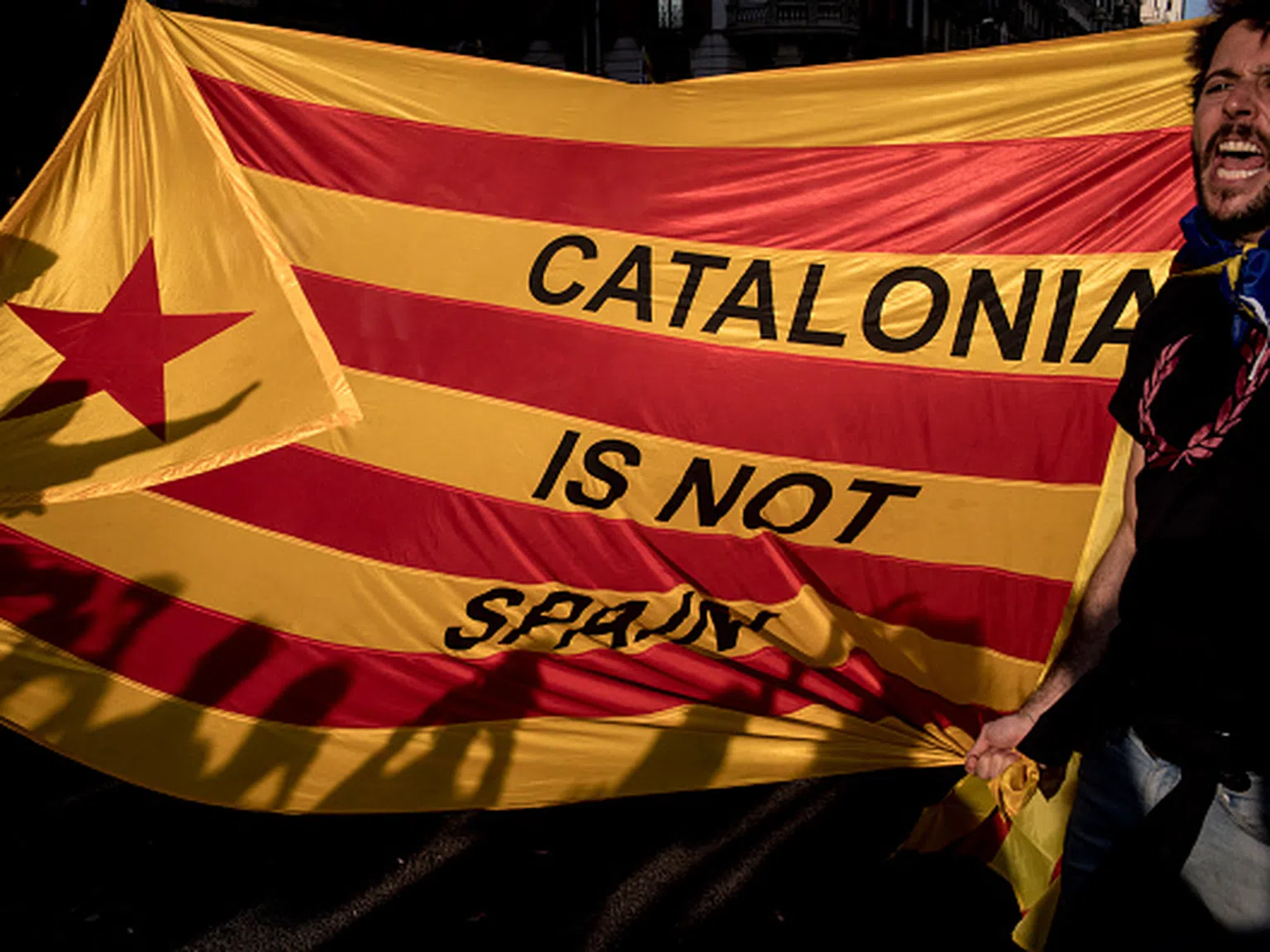 Кой губи от развода на Каталуня с Испания?