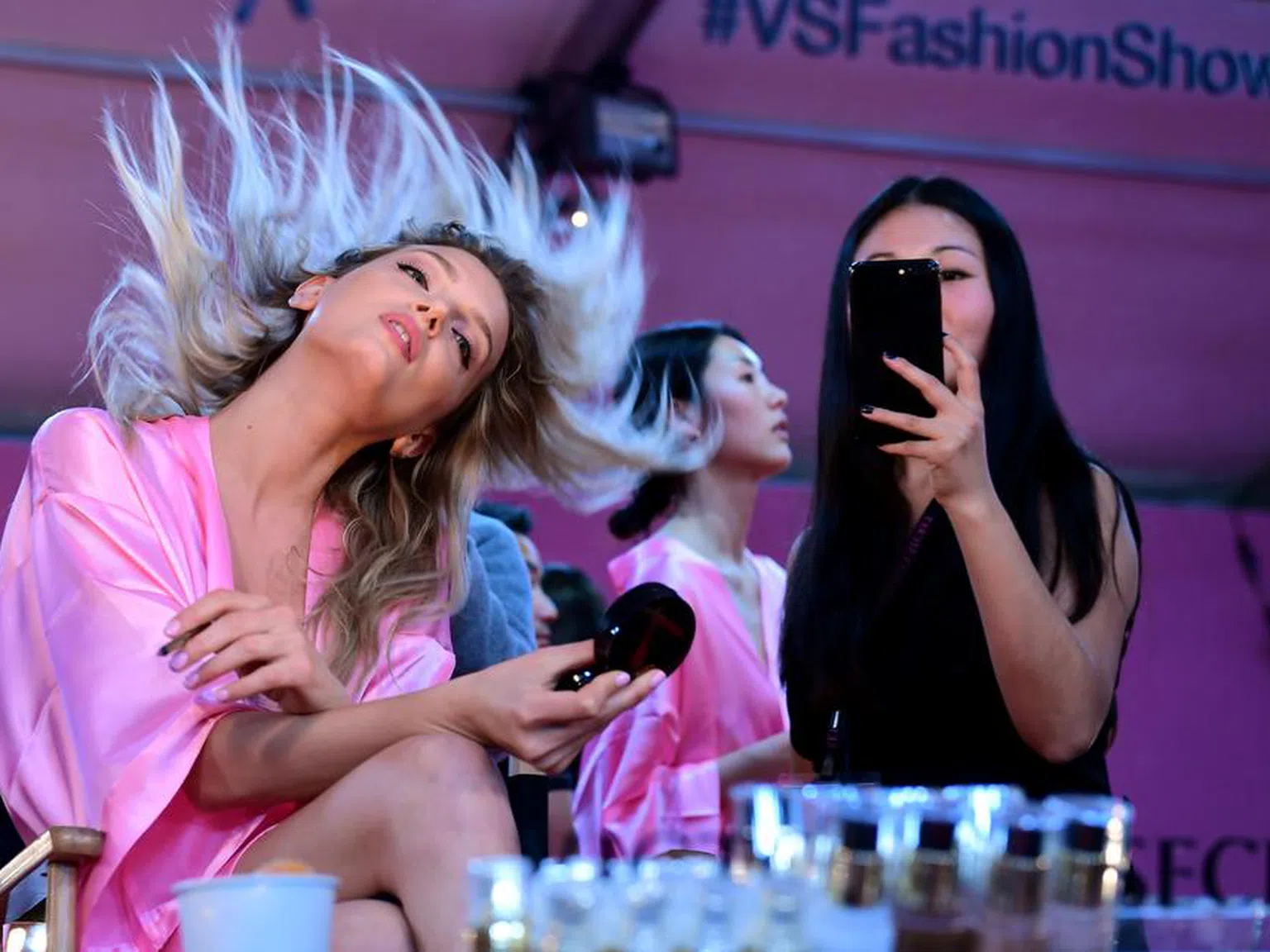 Victoria's Secret: Какво правят ангелите зад кулисите