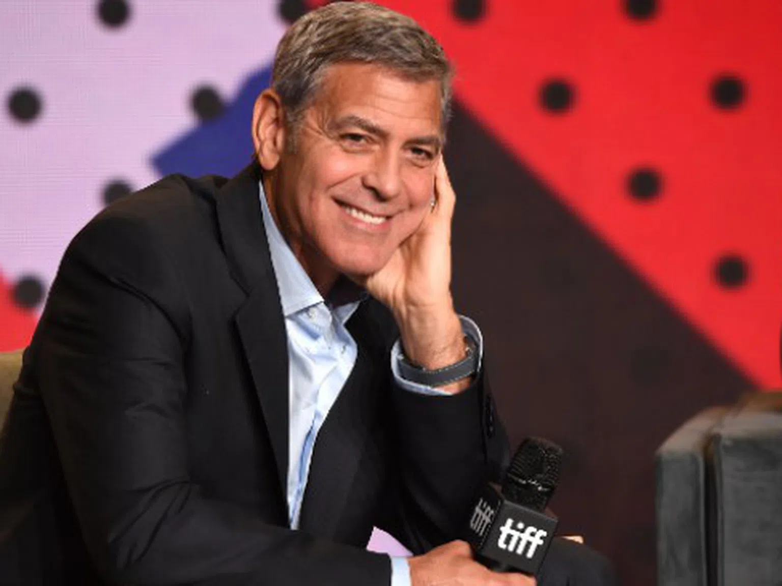 Джордж Клуни катастрофира