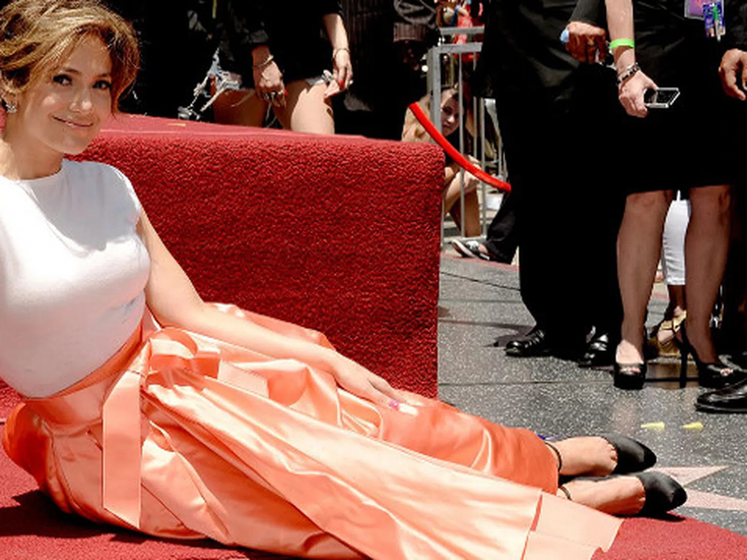 Джей Ло със звезда на Холивудската алея на славата