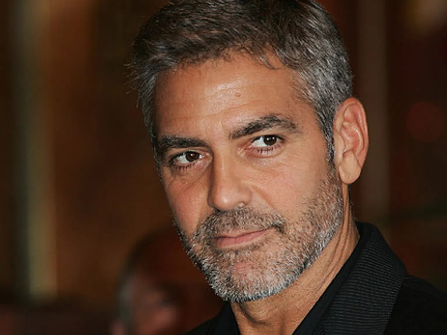 Клуни шокиран от сватбата на Стейси