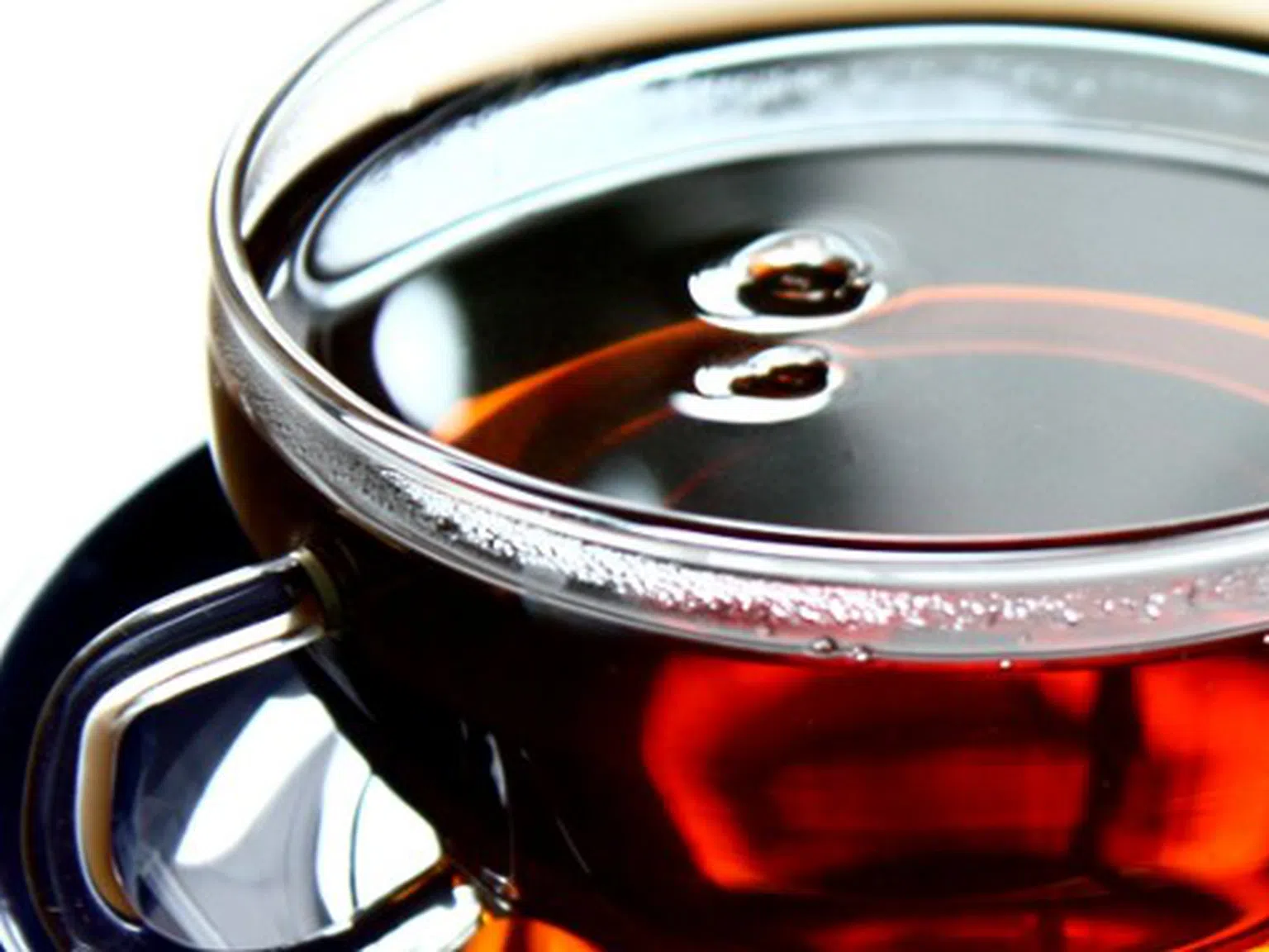 Черният чай с бергамот топи мастните клетки