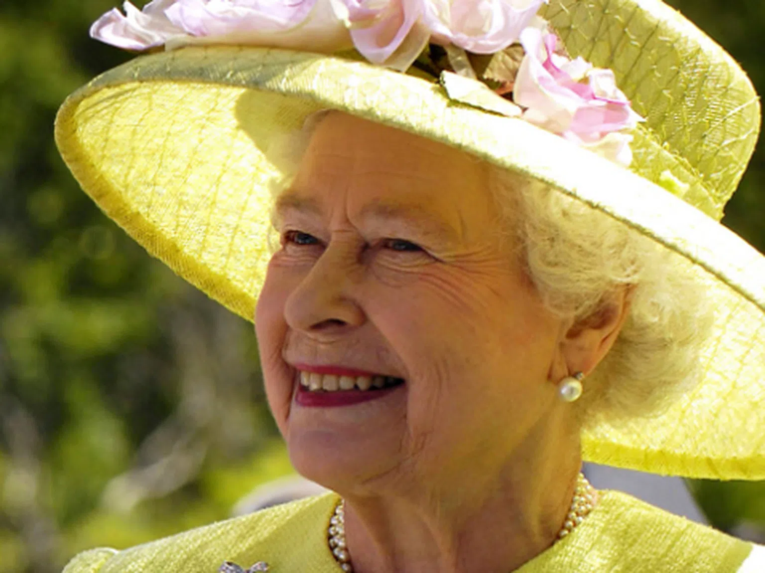 Кралицата е най-влиятелната жена във Великобритания