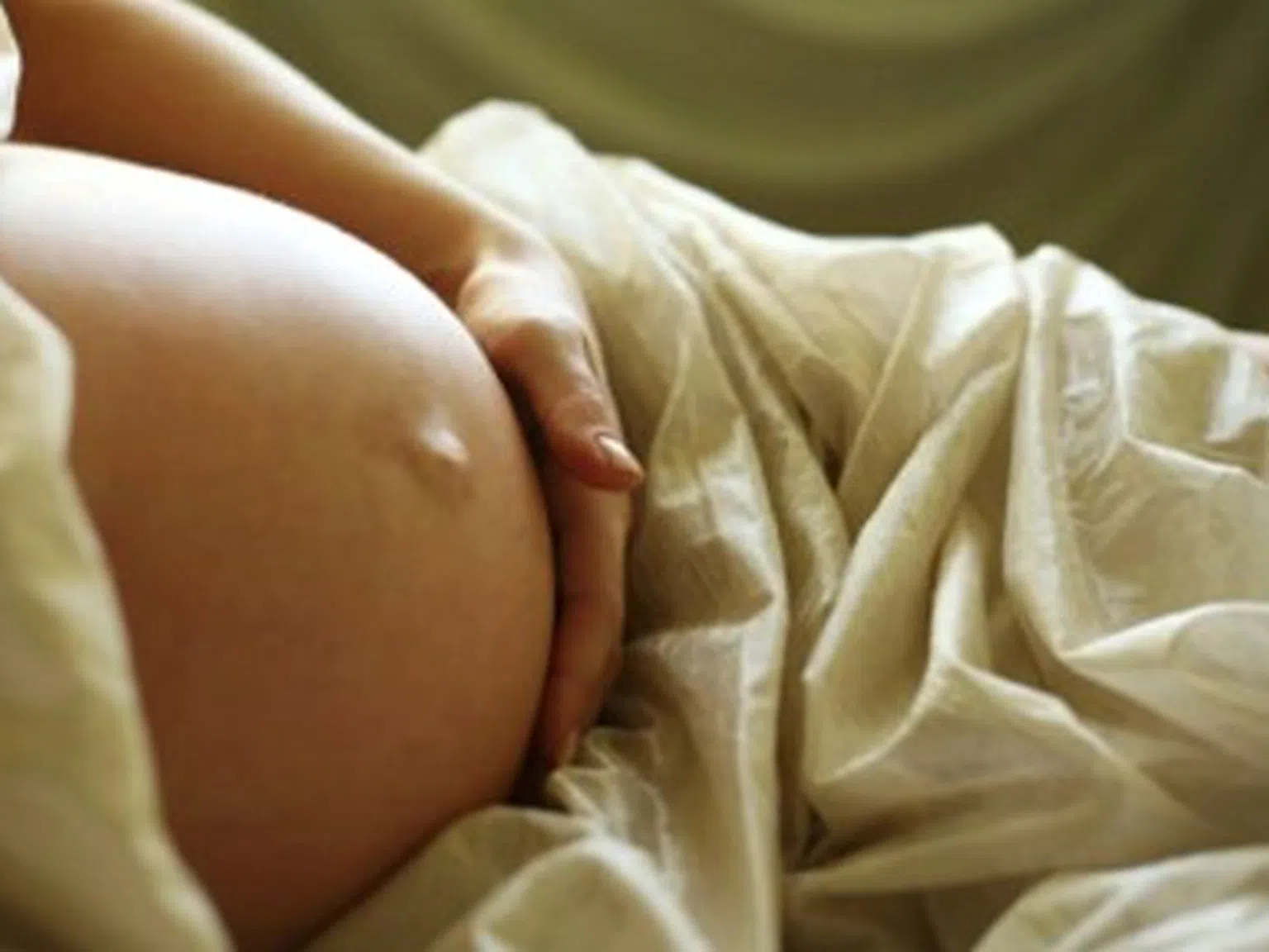 Как да се справим с пристъпите на глад през бременността