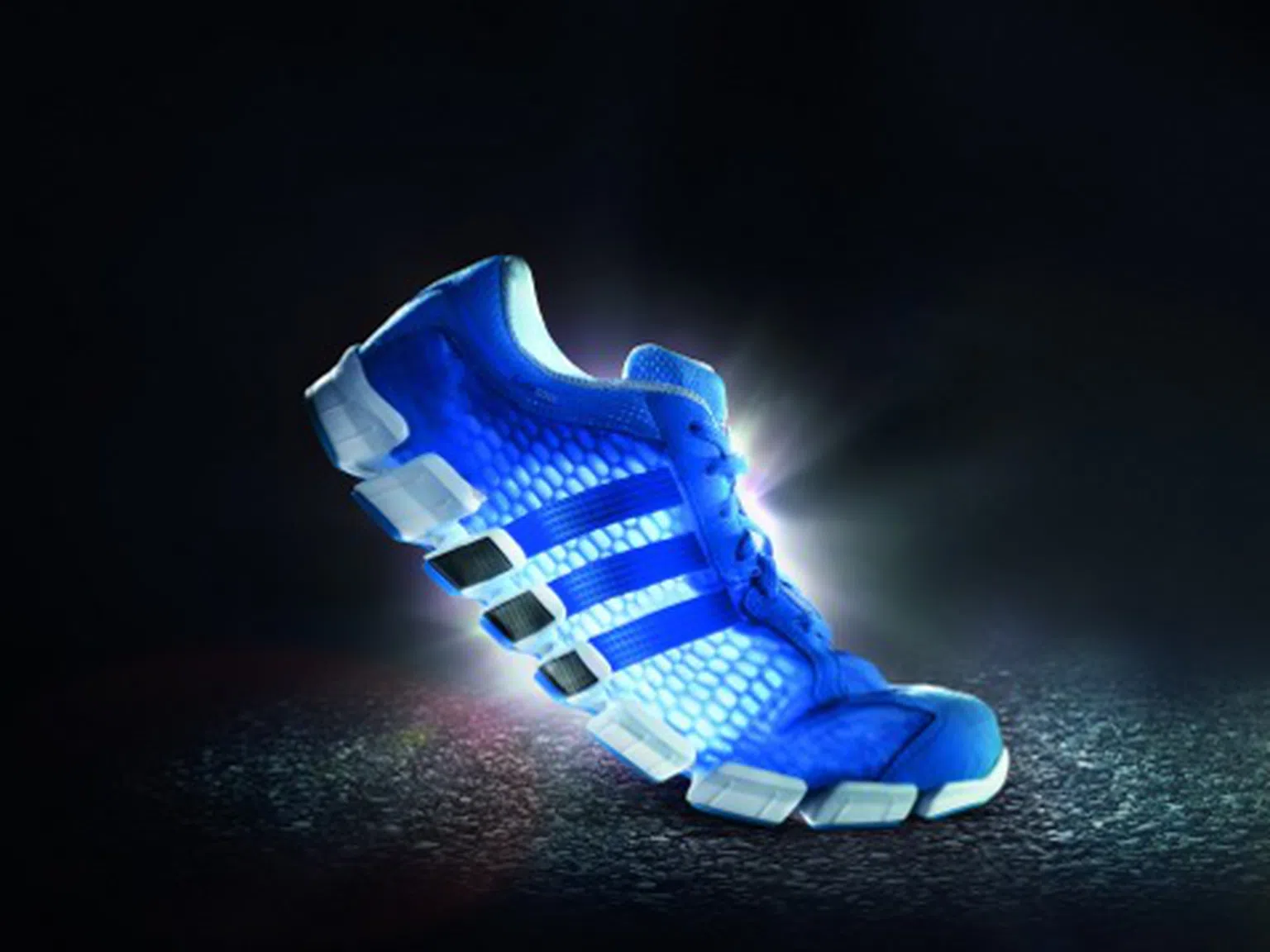 Тренирайте с adidas ClimaCool, за да запазите свежестта си
