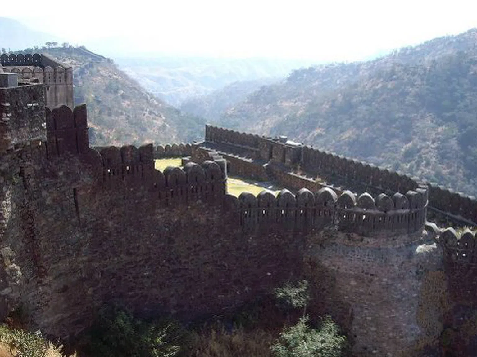 Великата индийска стена