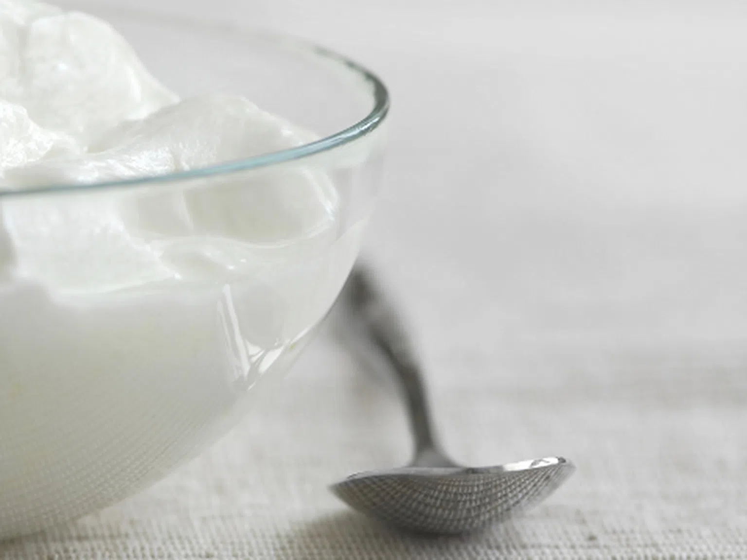 Тест: Има ли нишесте в киселото мляко