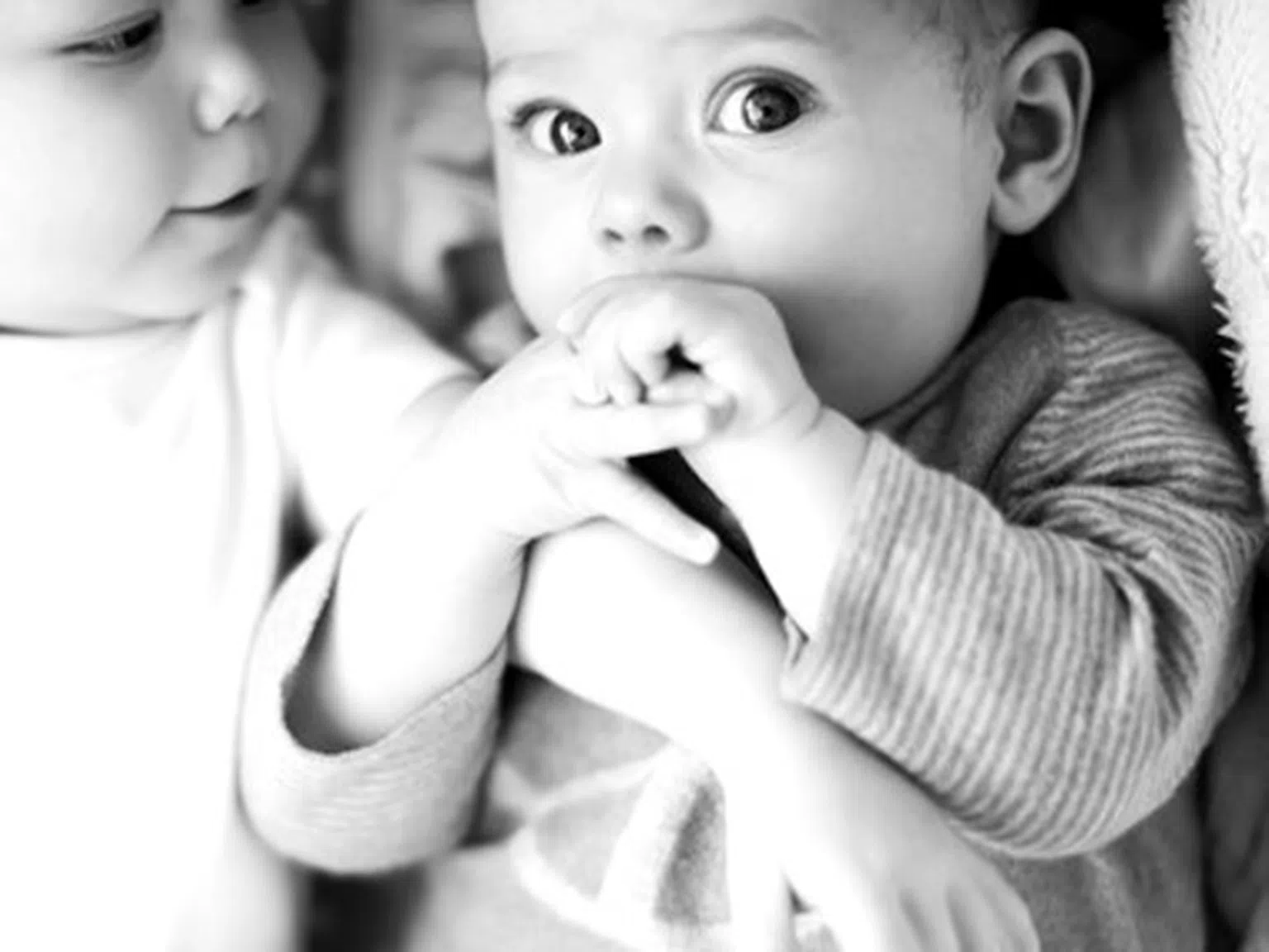 Пепа и Нирвана - най-интересните бебешки имена за 2013