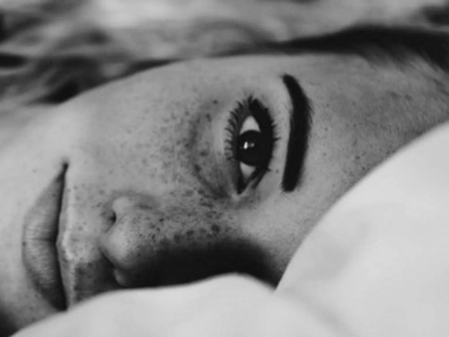 Кои пози са опасни по време на сън