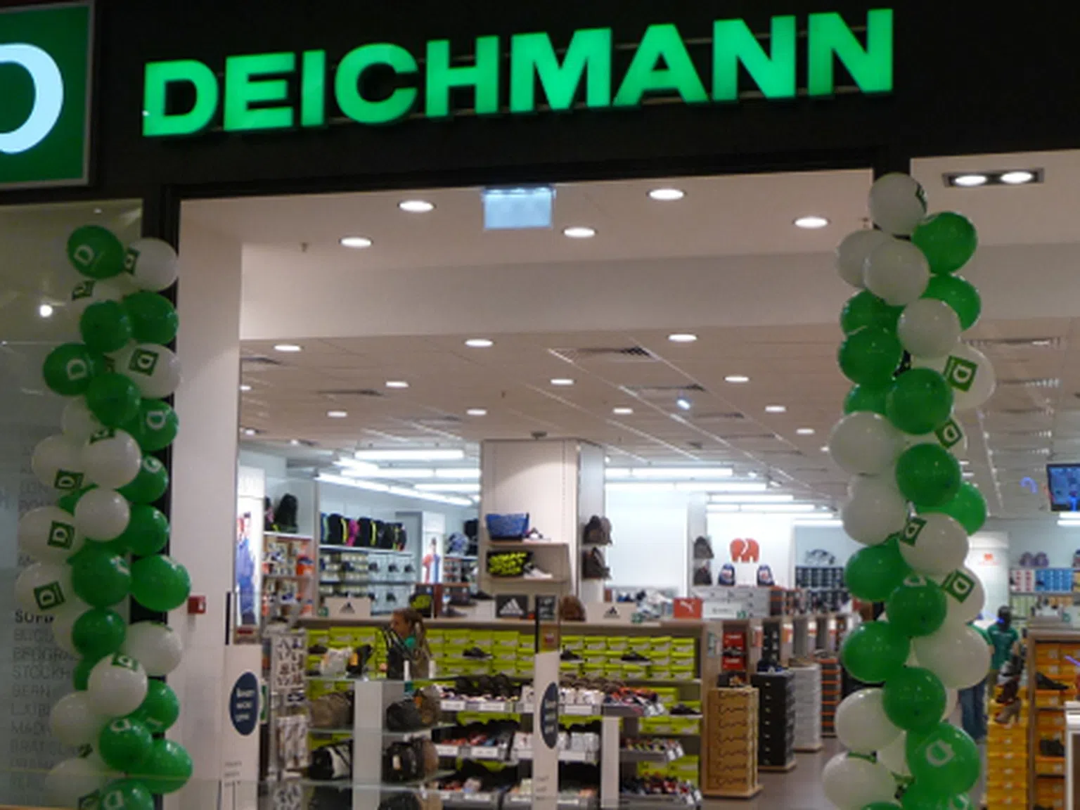 Deichmann отваря врати в Paradise Center