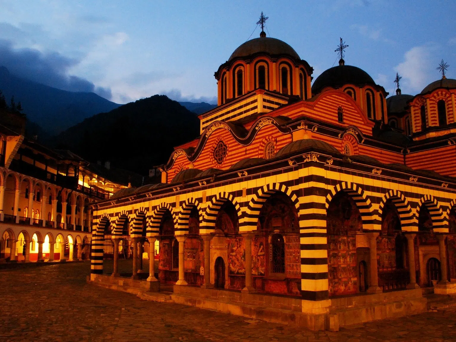 4 магически места в България, които сбъдват желания