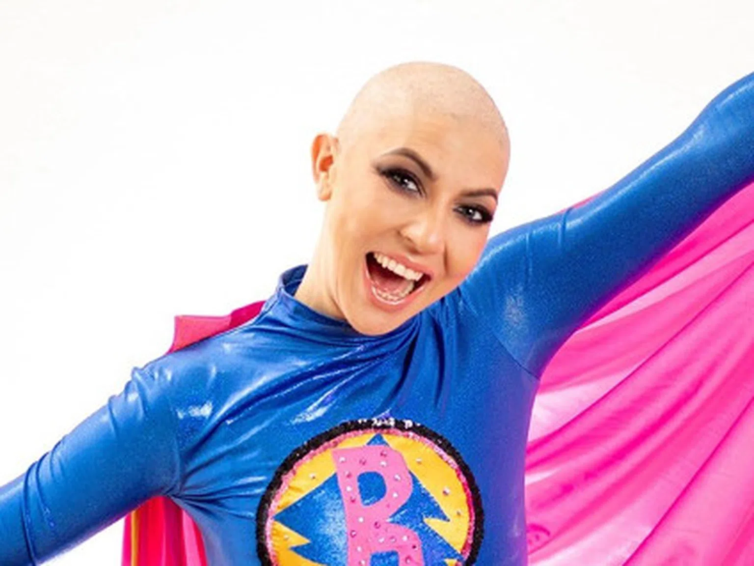 Супер Бианка: Бог и семейството ми помагат в битката с рака