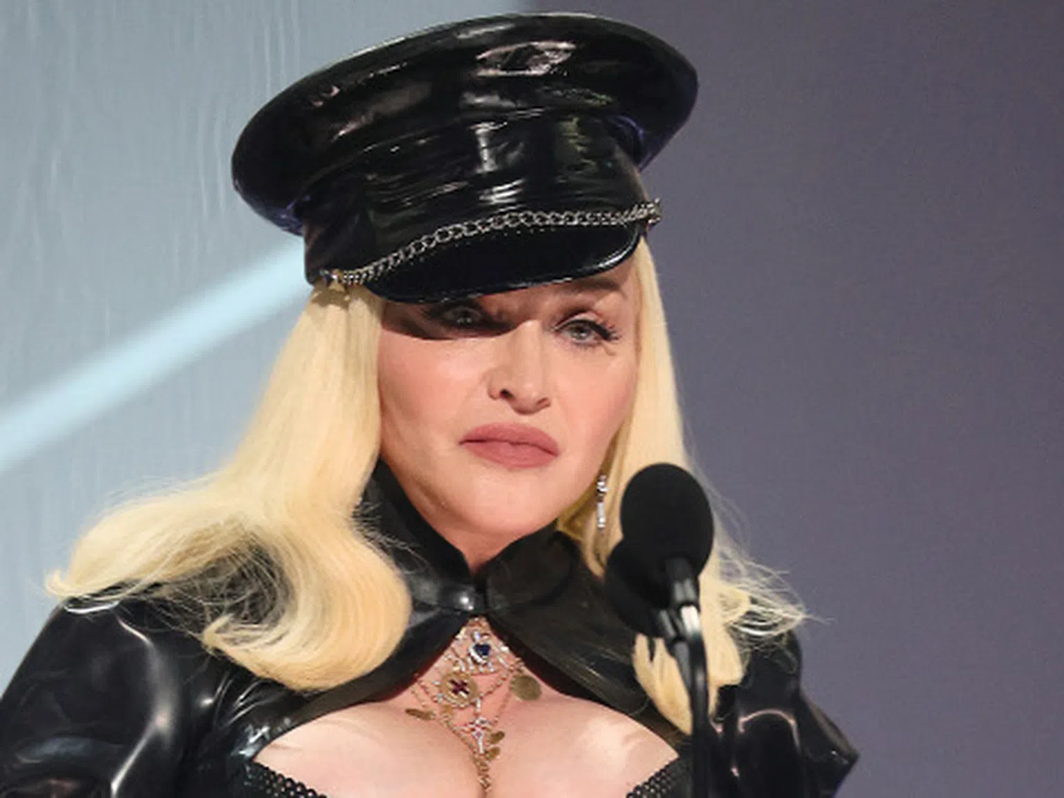 Мадона: Горчиво съжалявам, че се омъжих два пъти, обсебена съм от секса