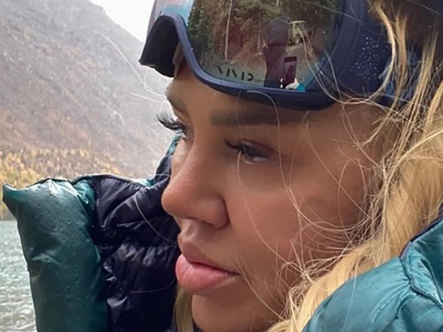 Ваня Червенкова с лична изповед от сибирската тайга: на път да покори най-високия връх