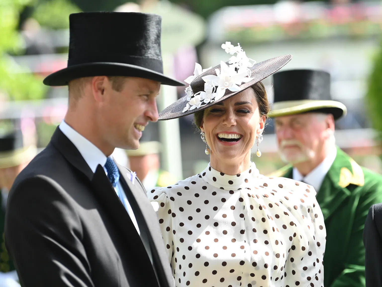 Като една истинска бъдеща кралица: Кейт изгради увереността на Уилям