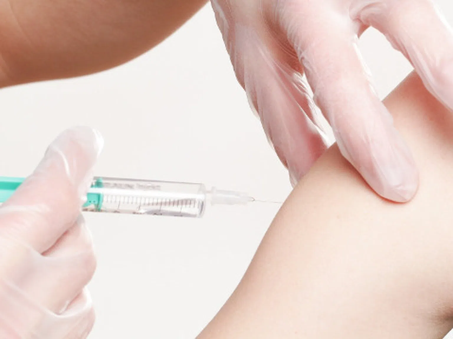 Краят на вируса идва - немската 90% ефективна ваксина е готова!