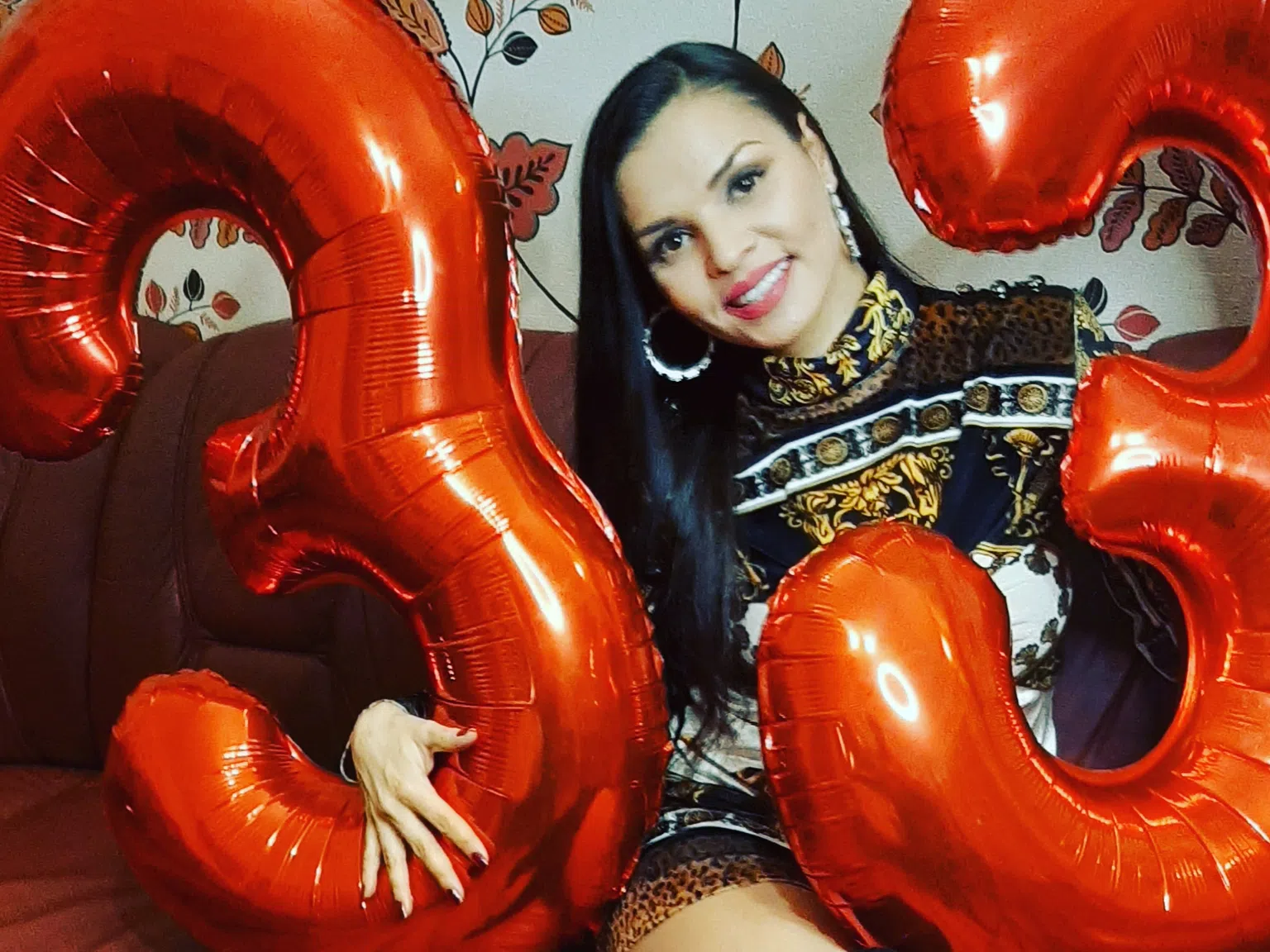 Цвети Радойчева разкри на рождения си ден с какво ще изненада феновете си