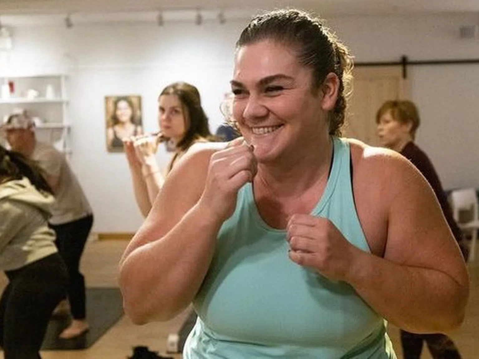 Най-необичайният треньор в света: Тази жена тежи 114 кг и учи другите как да отслабнат