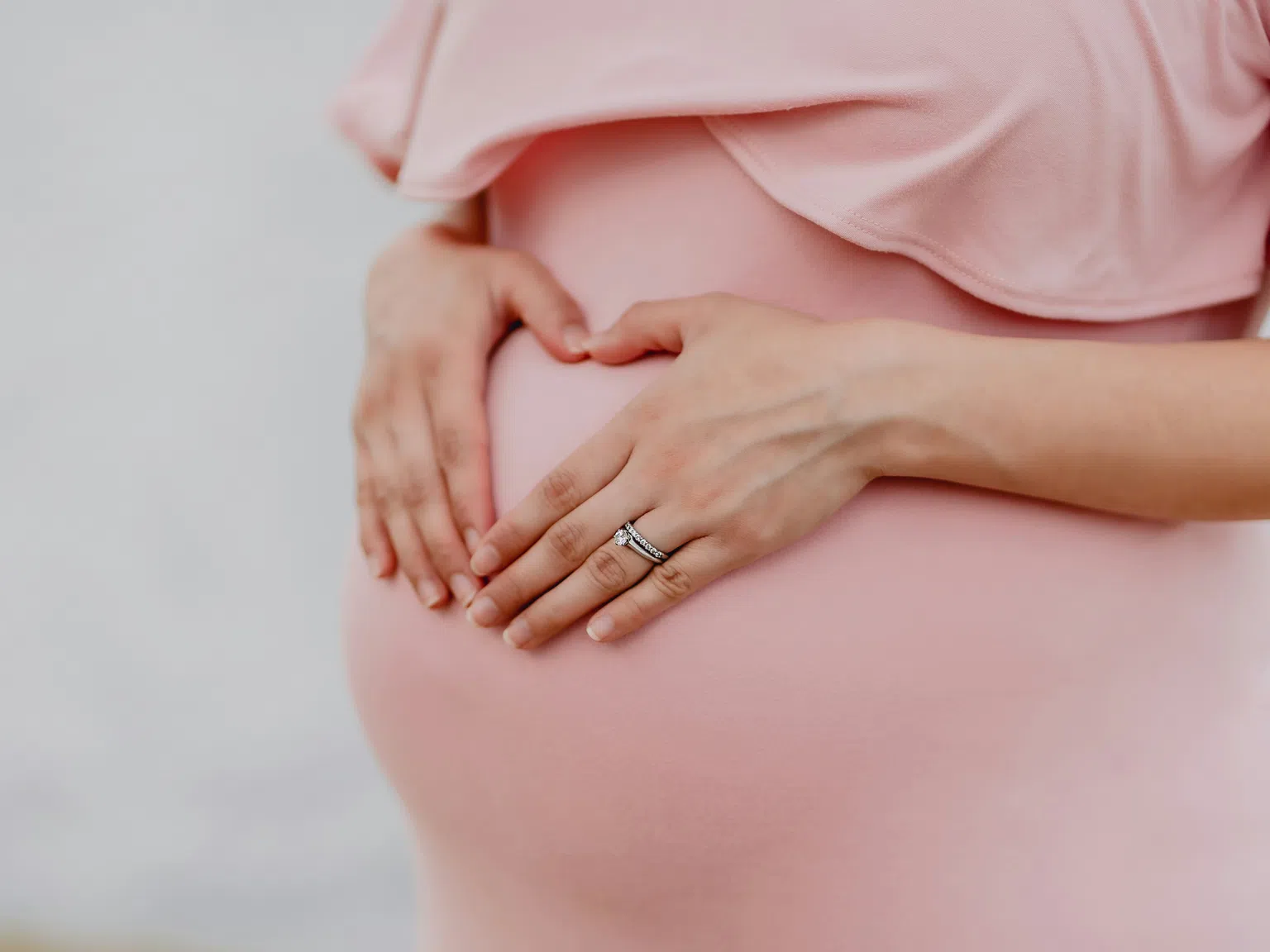 5 странни суеверия, които вгорчават живота на бременните жени