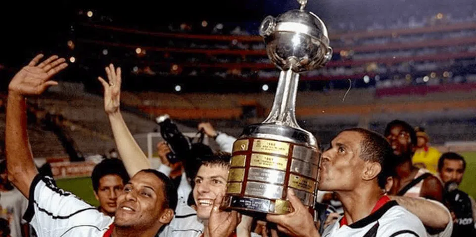 Vasco da Gama: A Virada do Século e a Conquista da Libertadores de 1998