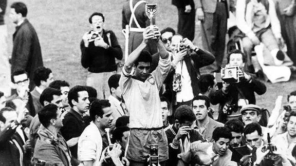 Brasil vence a copa do Mundo de 1962.