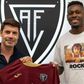 Oficial: Eduvie Iboka aumenta soluções para a frente de ataque