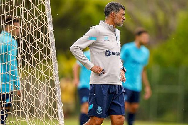 Boa notícia para Sérgio Conceição no regresso aos treinos