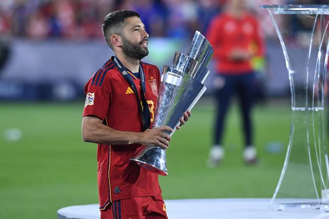 Jordi Alba retira-se da seleção aos 34 anos