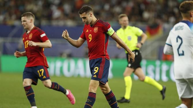 Abel Ruiz convocado para a seleção principal de Espanha