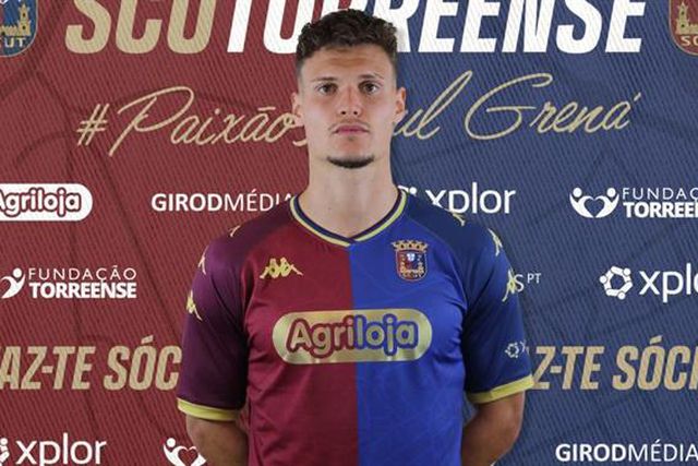 Oficial: Fran González chega do Atlético Madrid B