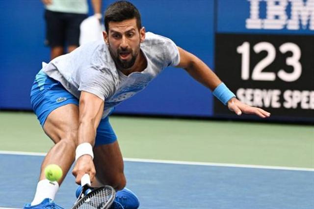 US Open: Djokovic passeia rumo à 2.ª ronda e volta à liderança do ranking