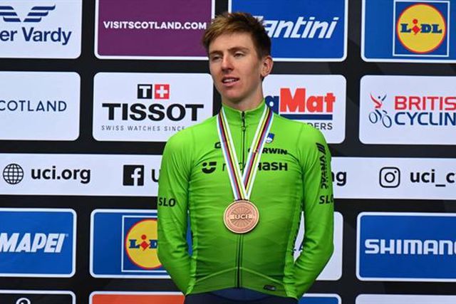 Tadej Pogacar lidera 'ranking' da UCI