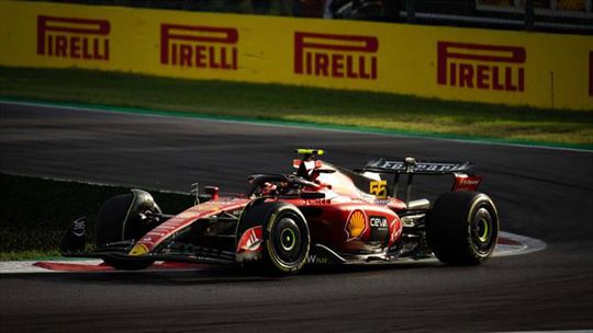 GP Monza: Sainz dá alegria aos ‘tiffosi’ no 2.º treino livre