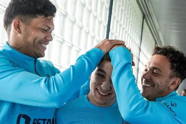 Conceição acarinhado e mais um nome no boletim clínico