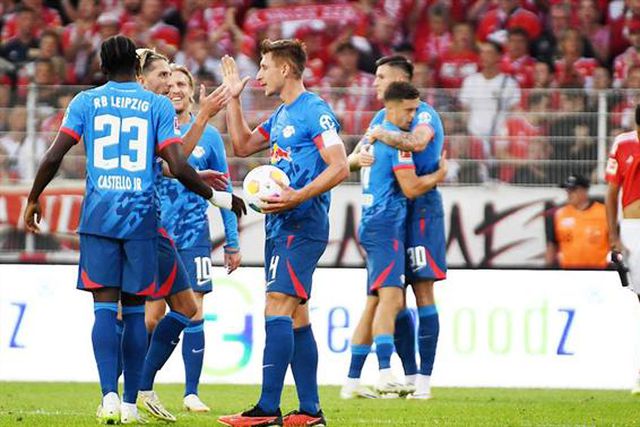 Atenção SC Braga: Union Berlim com derrota pesada em casa (vídeo)