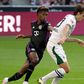 Bayern sua mas dá a volta em Monchengladbach com golo de menino de 18 anos