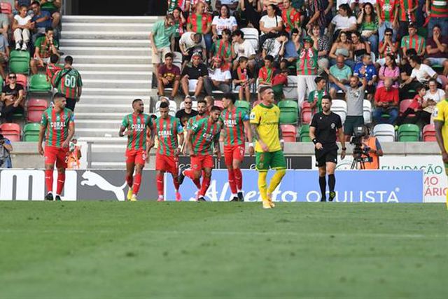 Marítimo vence P. Ferreira e aproxima-se do pódio