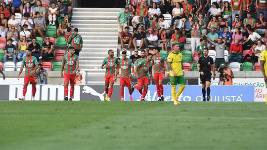 Marítimo vence P. Ferreira e aproxima-se do pódio