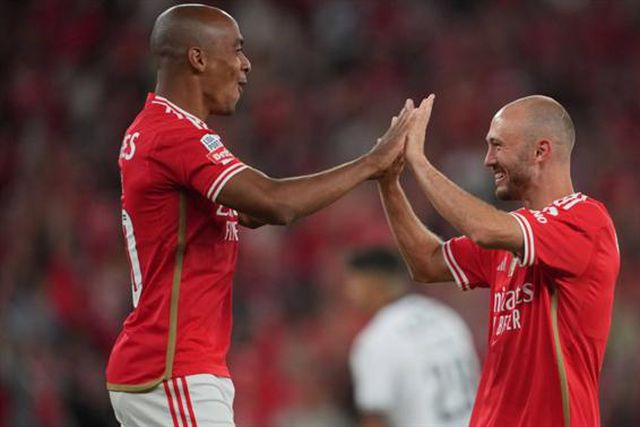 O 'mister' de A BOLA do Benfica-V. Guimarães: Aursnes a lateral é um crime