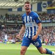 Avançado de 18 anos brilha na vitória do Brighton frente ao Newcastle (veja os golos)