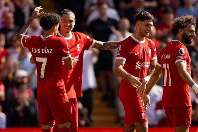 Luis Díaz e Darwin titulares na vitória do Liverpool; Wolverhampton derrotado (vídeos)
