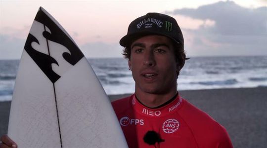 Joaquim Chaves é único português no dia final do Pantin Classic Galicia Pro