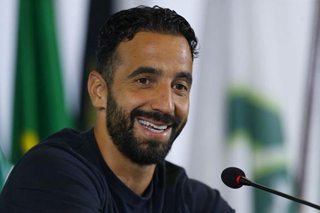 Rúben Amorim dá os parabéns ao SC Braga e assume «alguma inveja»