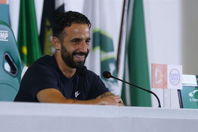 Rúben Amorim faz balanço do mercado: «Tenho de pagar um jantar ao Hugo Viana»