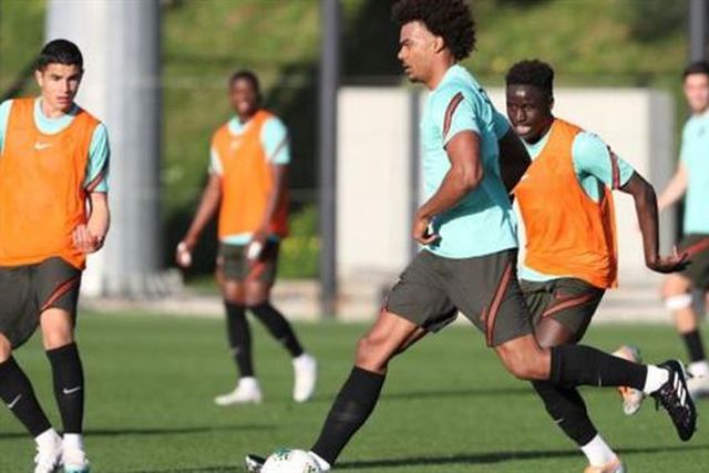 Uma alteração na convocatória de Rui Jorge