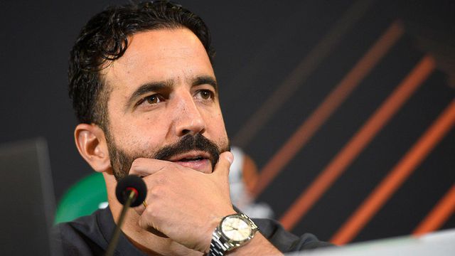 Como será a comunicação de Amorim em Inglaterra?