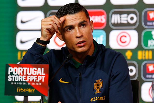 Dois jogadores dos 26 ainda não eram nascidos quando Ronaldo se estreou pela Seleção