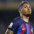Raphinha nega que queira sair do Barcelona