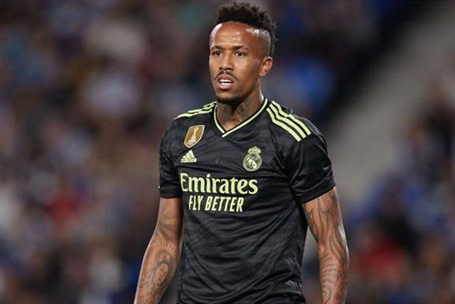 Kubo aproveita brinde de Militão para marcar (vídeo)